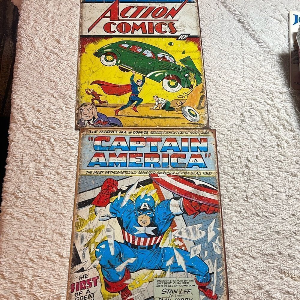Comic wall signs super old